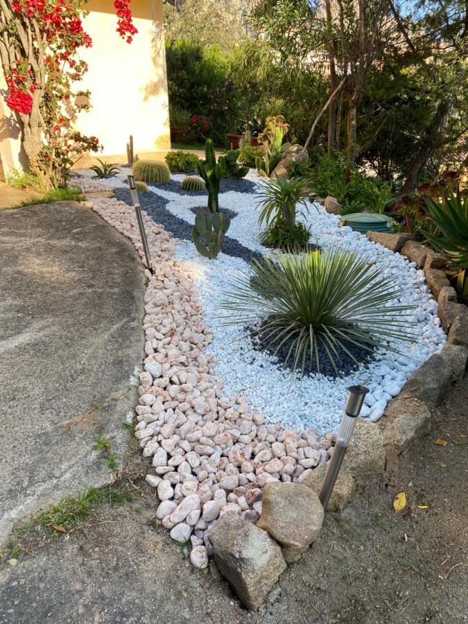 La Casa Blu Villa San Pantaleo Dış mekan fotoğraf