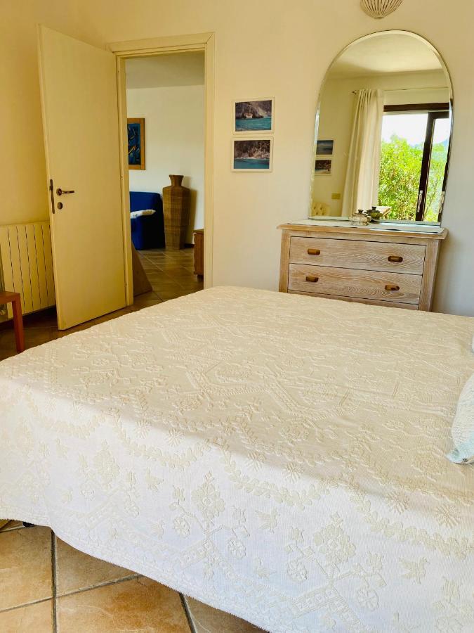 La Casa Blu Villa San Pantaleo Dış mekan fotoğraf